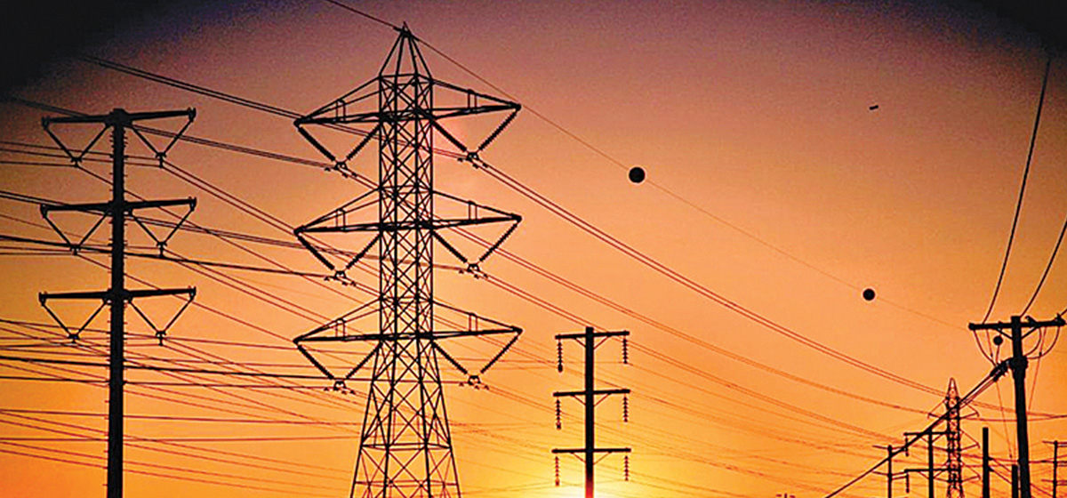 झापामा हुरीबतासले करोडौँको क्षति, विद्युत् आपूर्ति बन्द