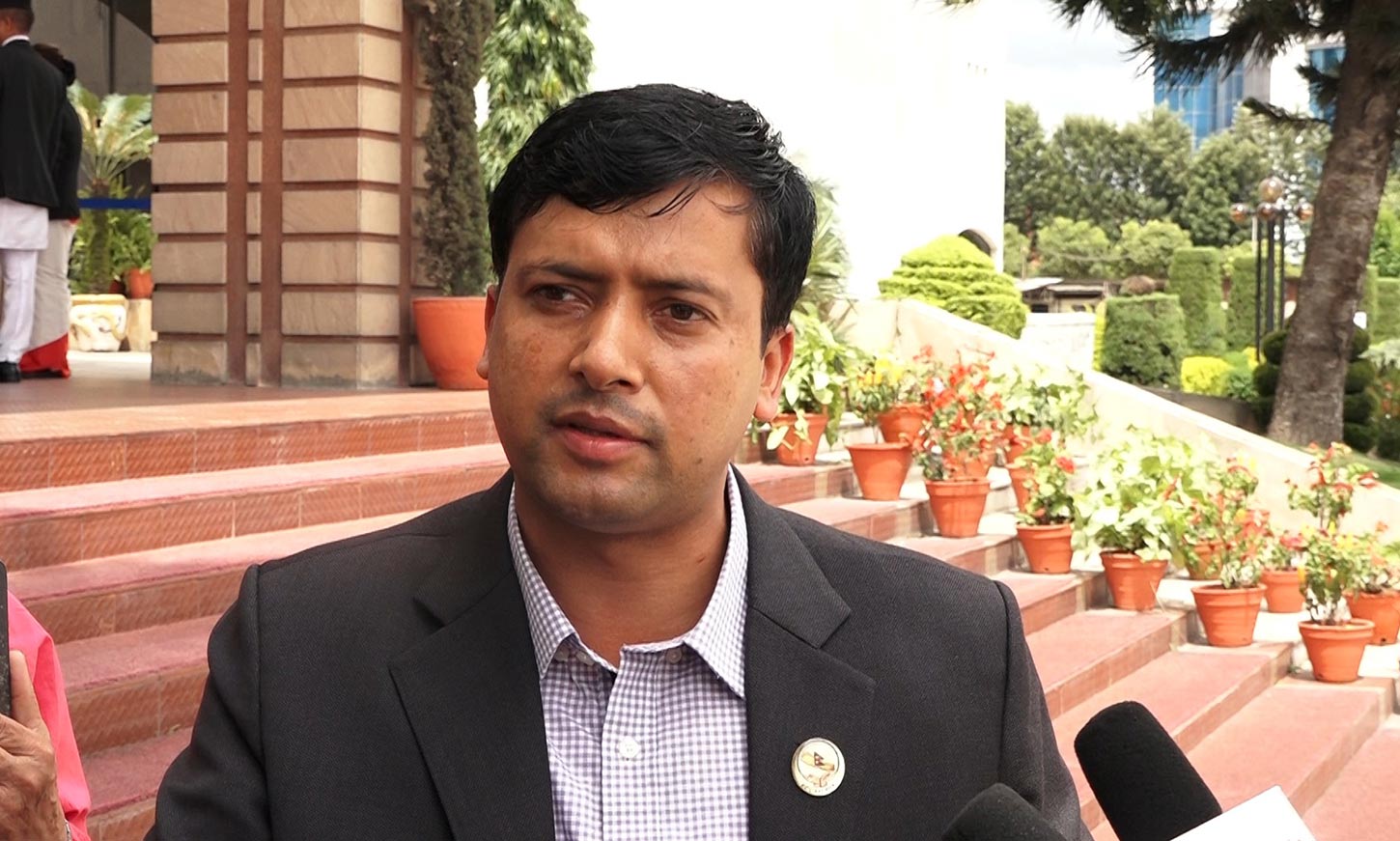 कांग्रेसको आन्तरिक राजनीतिले वार्तामा सहमति जुट्न सकेनः महेश बर्तौला