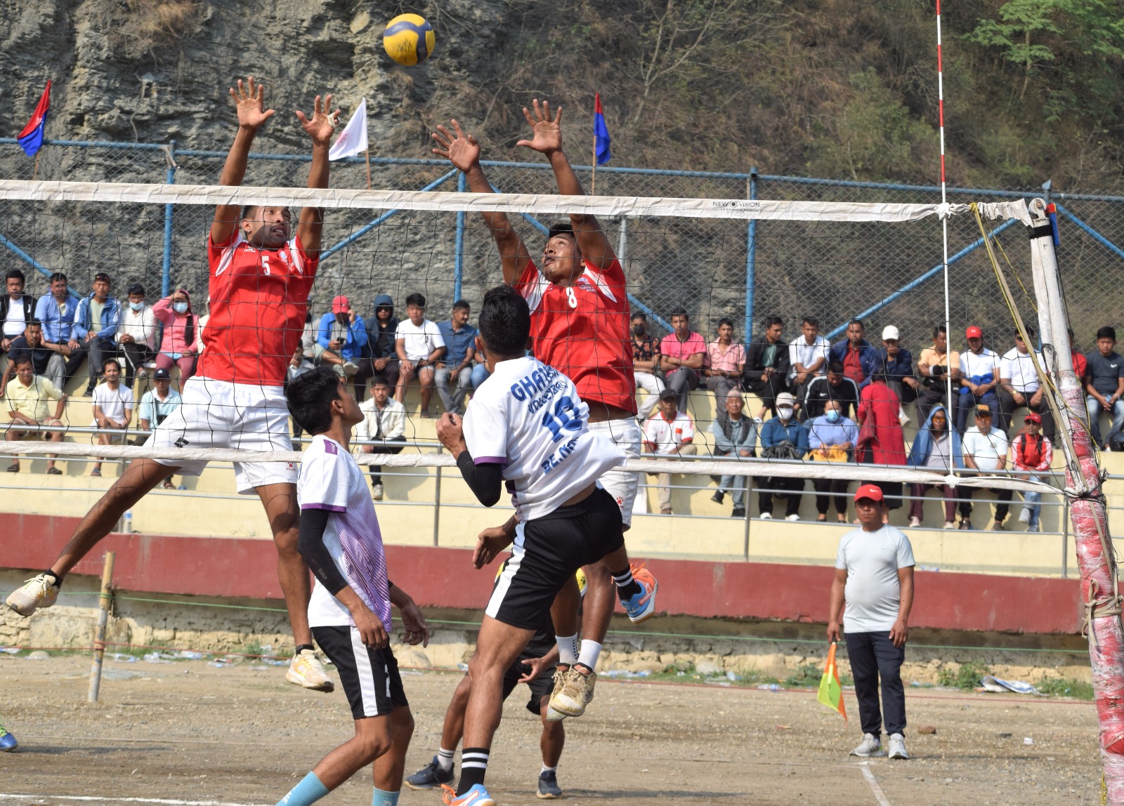 गलकोट र बौद्धिकाली उपाधिका लागि भिड्ने