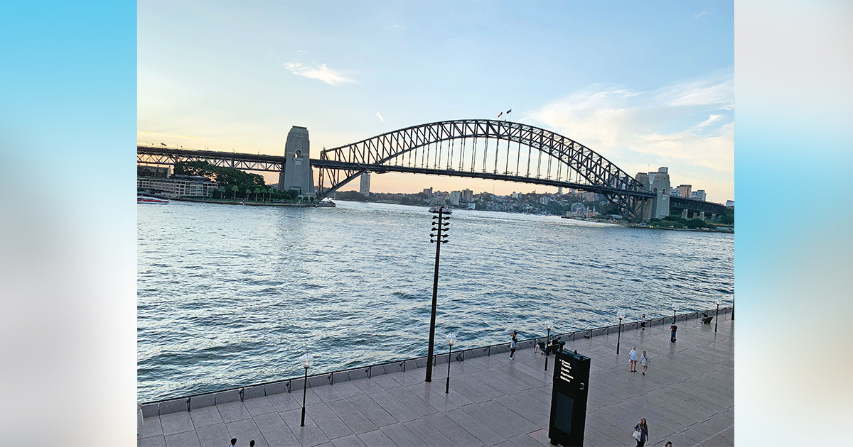 ब्रिजबनदेखि उलुँगोंगसम्म