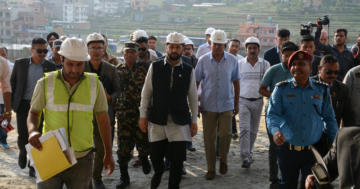 राष्ट्रिय प्रहरी प्रशिक्षण प्रतिष्ठानकाे गृहमन्त्रीले गरे अवलोकन