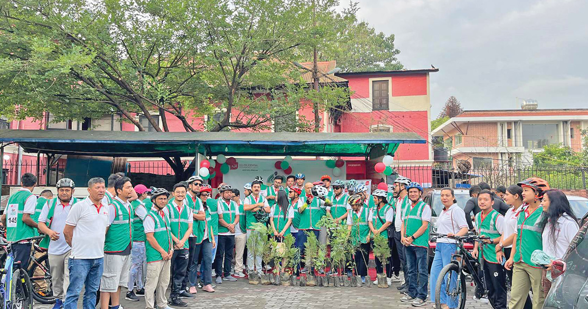 विश्व वातावरण दिवसमा वृक्षरोपण तथा साइकल र्‍याली