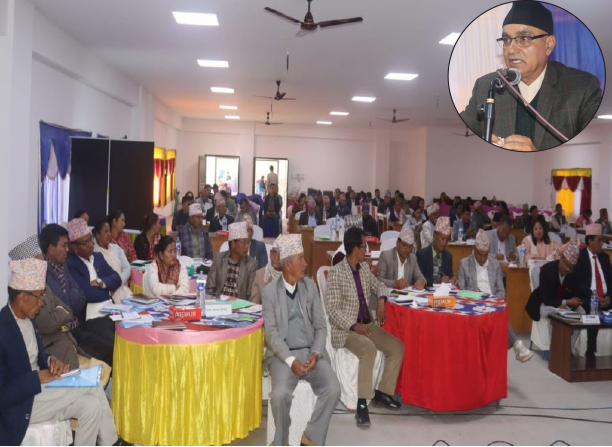 स्थानीय तहका जनप्रतिनिधि सहभागी भेलामा मुख्यमन्त्री कँडेलले भनेः ‘संविधानले नचिनेको वर्तमान सरकारलाई बाध्यात्मक अवस्थामा स्वीकार्नुपरेको छ’