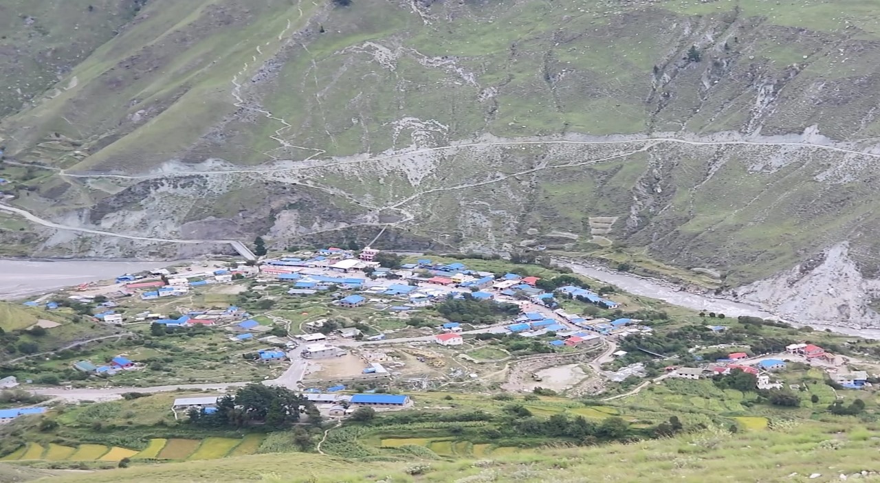 सडक निर्माणमा अनियमतताः नगरपालिकाका निमित्त प्रमुख प्रशासकीय अधिकृतसहित ८ जनाविरुद्ध भ्रष्टाचार मुद्दा